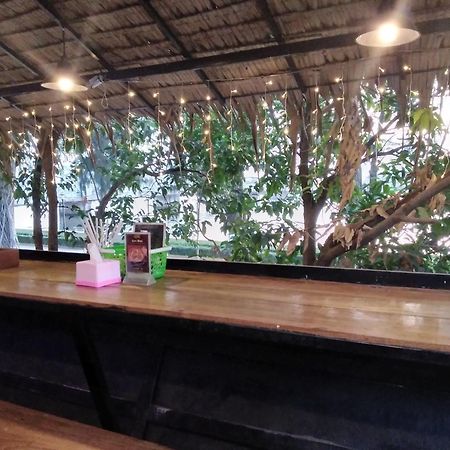 Ecran Riverfront Guesthouse Kampot Exteriér fotografie